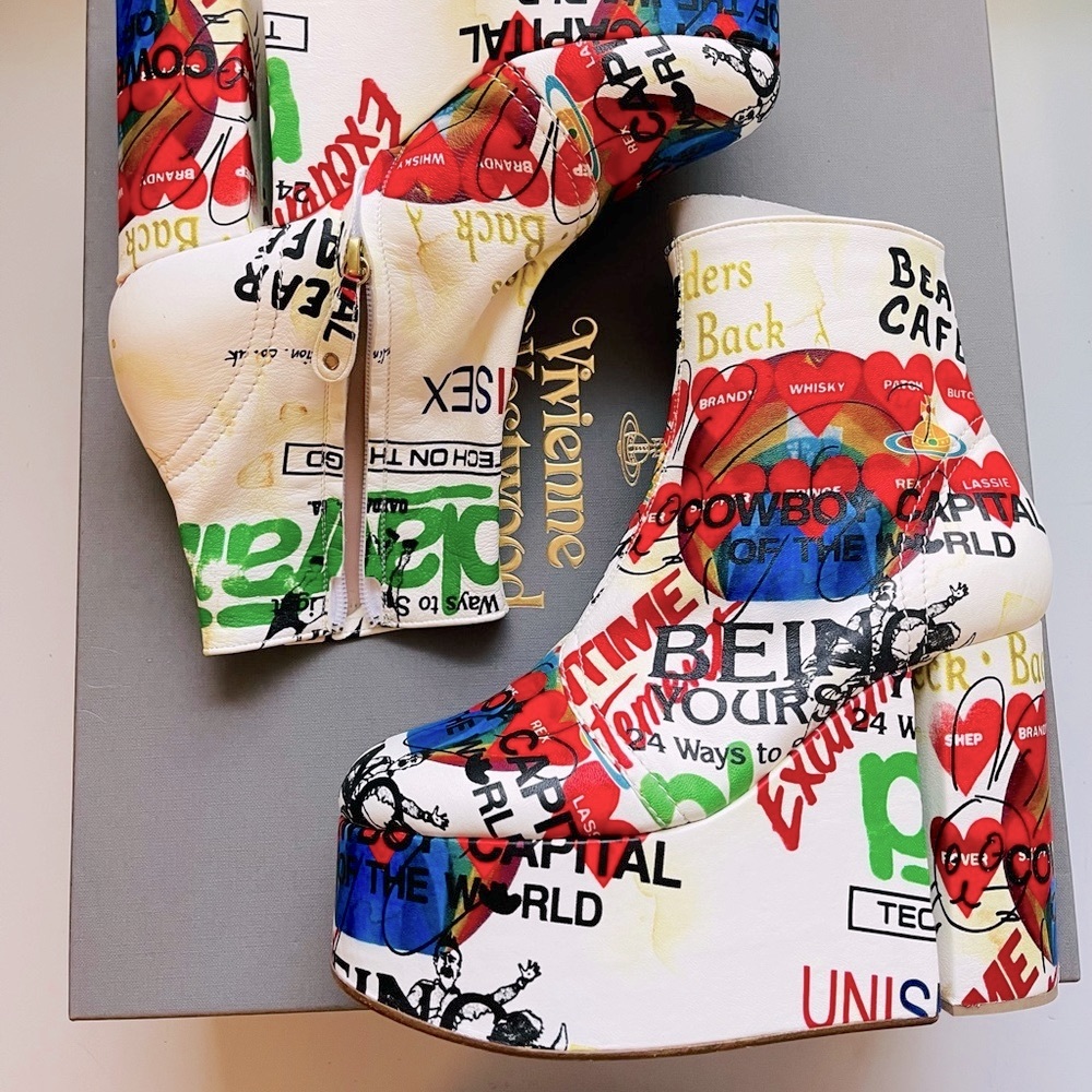 Vivienne Westwood BRAND NEW MEANINGLESS PRINT towering heels Slogan print IT37 - Picture 11 of 17